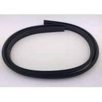 Уплотнитель двери нижний для посуд. машины Whirlpool 1882490200